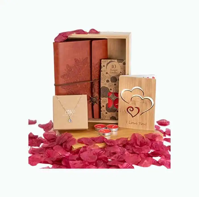 Product Image of the Romantic Gift Box