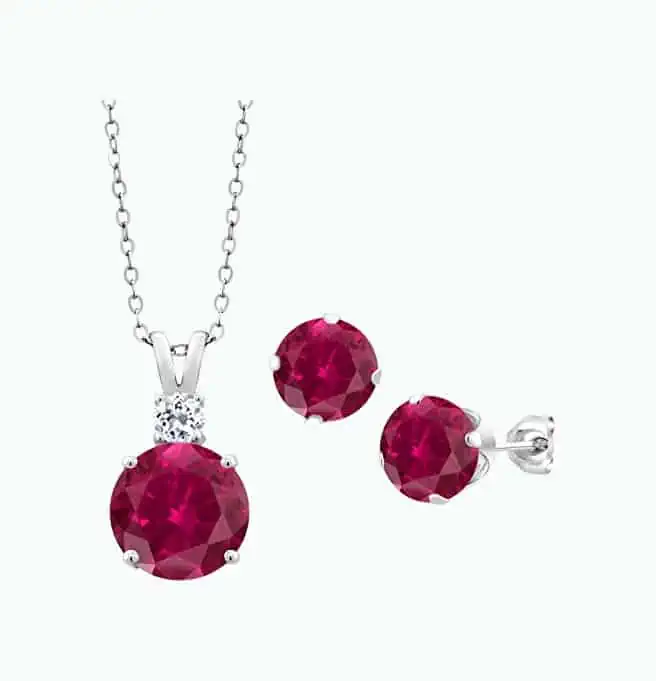Product Image of the Ruby Jewelry Set