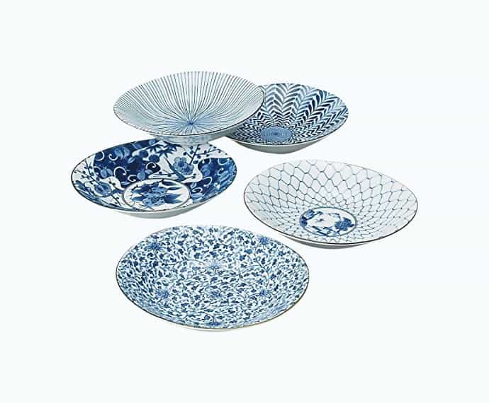 Product Image of the Traditional Japanese Ai-e (Ukiyo-e) Indigo Patterns Porcelain Plates