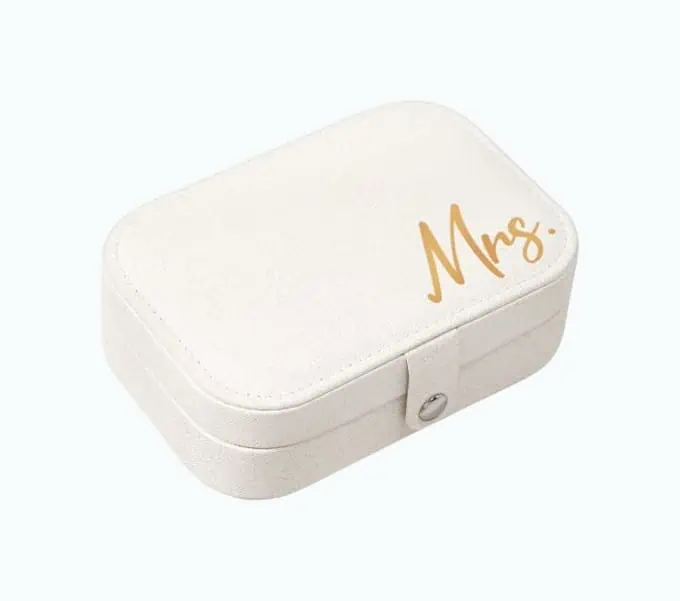 Product Image of the Traveling Jewelry Box